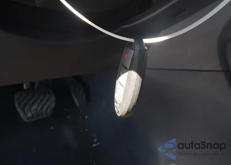 2019 Nissan Kicks S из США, поврежденный, VIN 3N1CP5CU1KL565838